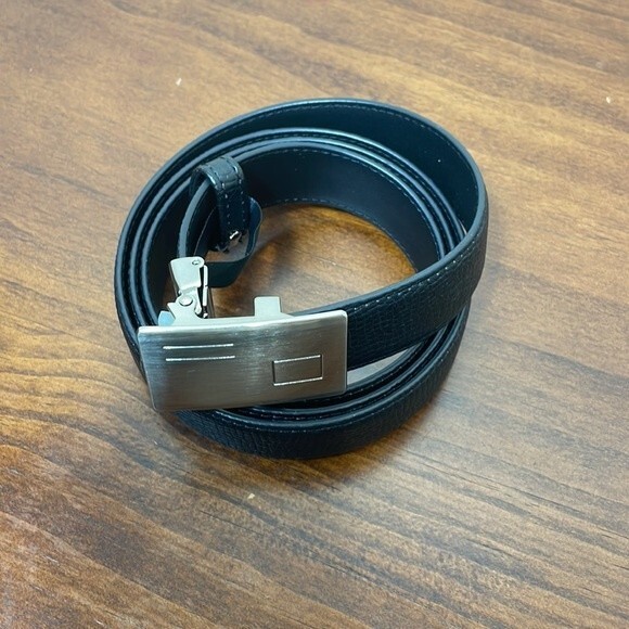 Set of 3 - NWOT - Men’s Leather Belts - Size 42 - Black, Black Embossed, Brown - Picture 2 of 9